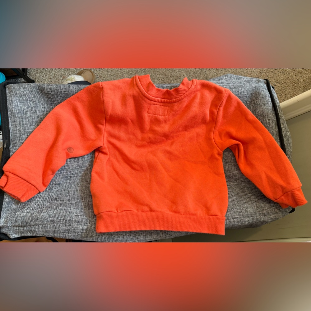 Old Navy Orange and Cream Kids Sweatshirts - Picture 7 of 8